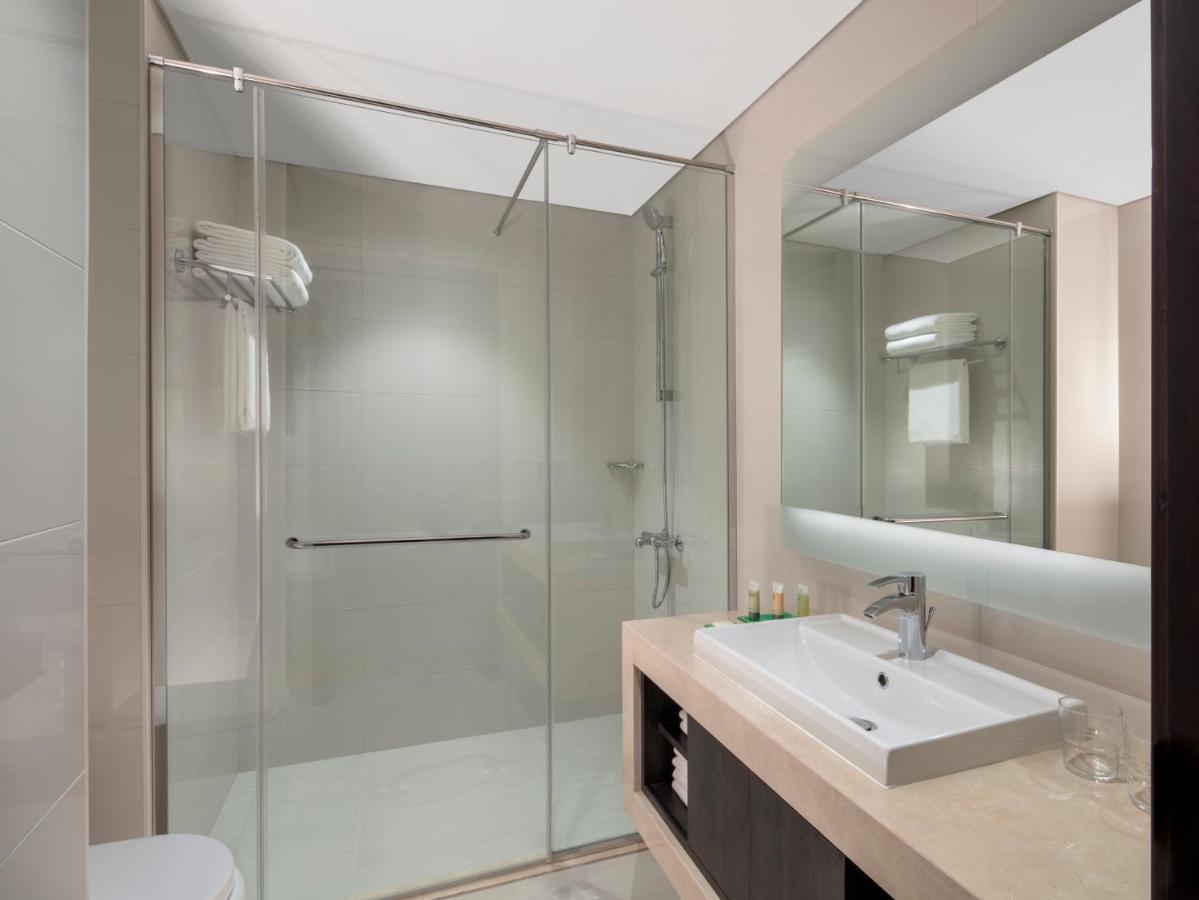 Hyatt Place Dubai Al Rigga Residences Bagian luar foto