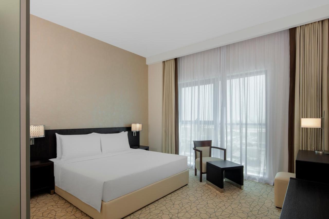 Hyatt Place Dubai Al Rigga Residences Bagian luar foto