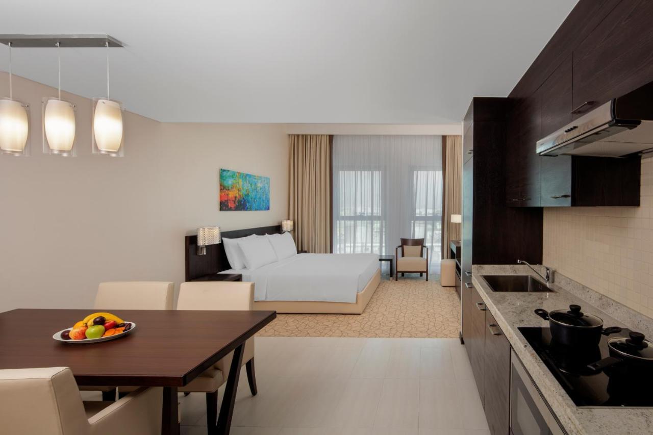 Hyatt Place Dubai Al Rigga Residences Bagian luar foto